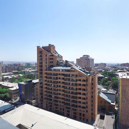 Stay Inn Apartments On Amiryan 26/4 Jerevan Eksteriør bilde